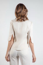 Load image into Gallery viewer, YOU LINEN BLOUSE