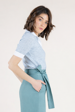 Load image into Gallery viewer, VESPA TOP