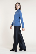 Load image into Gallery viewer, TOAST SWEATER