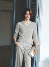 Load image into Gallery viewer, ROLLIN SWEATER