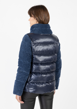 Load image into Gallery viewer, INVIDIA JACKET