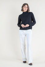 Load image into Gallery viewer, ARTE SWEATER
