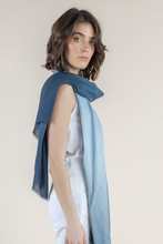 Load image into Gallery viewer, URTO SCARF
