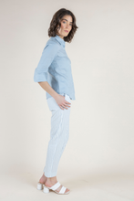 Load image into Gallery viewer, YOU LINEN BLOUSE
