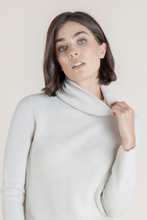 Load image into Gallery viewer, TIMONE SWEATER
