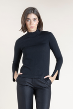 Load image into Gallery viewer, NECTAR SWEATER

