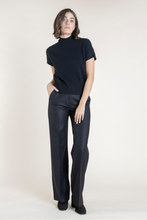 Load image into Gallery viewer, TRAPPOLA SWEATER
