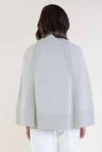 Load image into Gallery viewer, AVIGNONE CAPE

