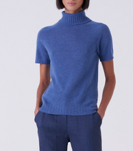 Load image into Gallery viewer, TEMPO SWEATER
