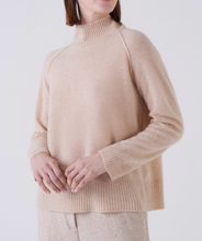 Load image into Gallery viewer, TOAST SWEATER

