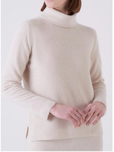 Load image into Gallery viewer, TIMONE SWEATER
